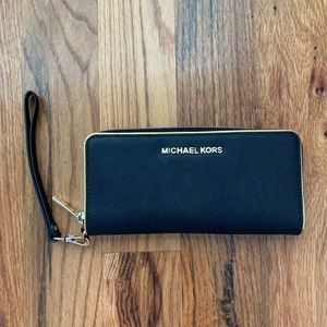 Michael Kors Black and Gold Wallet